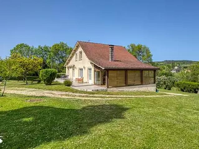 Le Vigan 46300 Achat / Vente maison 7 pièces t7 parking