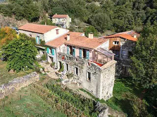 Le Vivier 66730 Achat / Vente maison 12 pièces t12 terrasse parking