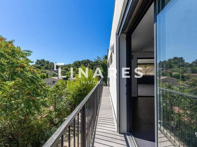 LE BELVÉDÈRE – Appartement T3 de 82 m² + TERASSE DE 45m2 – 13