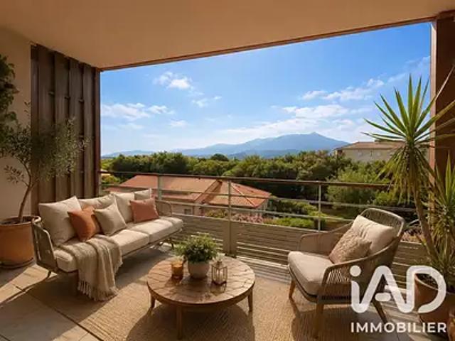 Le Boulou 66160 Achat / Vente appartement 2 pièces t2 au dernier étage terrasse
