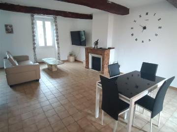 Le Boulou 66160 Découvrez ce charmant appartement à vend. 77m² Le Boulou