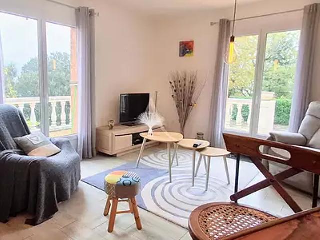 Le Bousquet d'Orb 34260 Achat / Vente maison 4 pièces t4 au dernier étage piscine