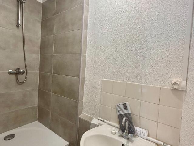 LE BLOSSAC Location Appartement poitiers: 16.6 m2 39651278