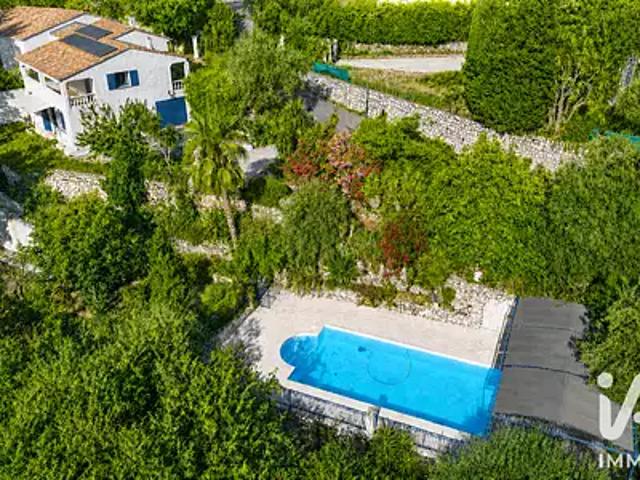 Le Broc 06510 Achat / Vente maison 9 pièces t9 piscine terrasse