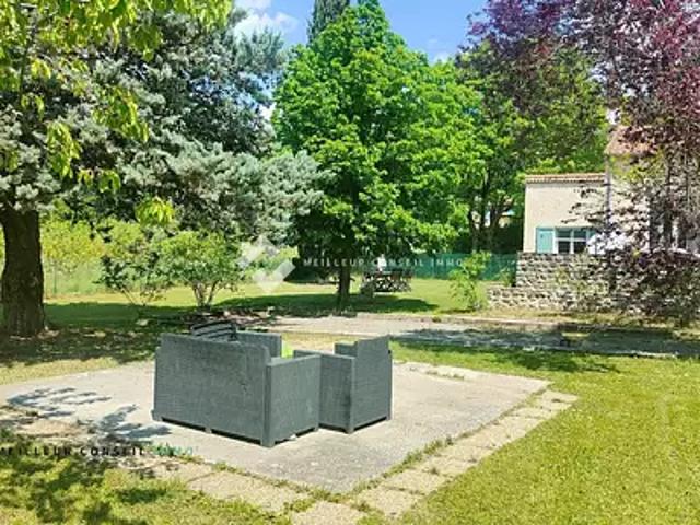Le Brusquet 04420 Achat / Vente maison 7 pièces t7 terrasse parking