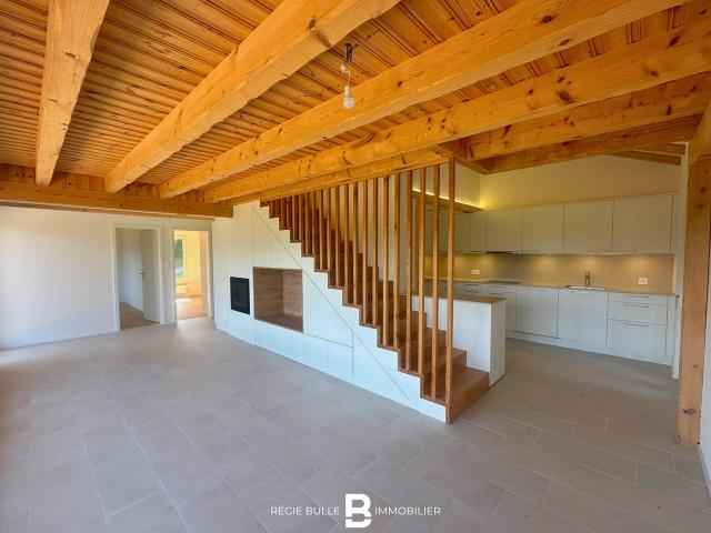 Le Bry – Wunderschöne, renovierte Villa mit herrlicher Aussicht