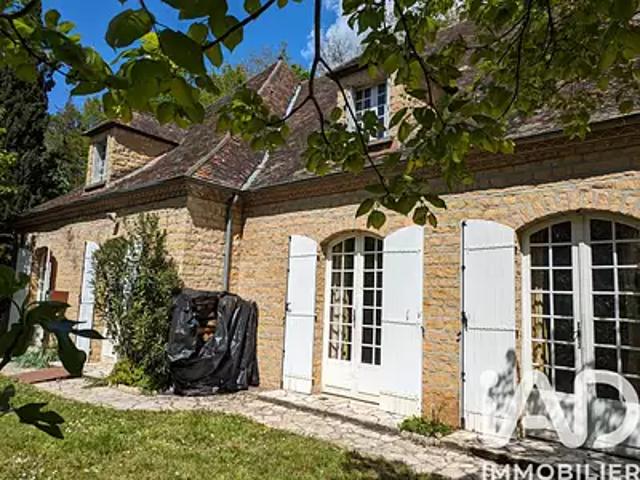 Le Bugue 24260 Achat / Vente maison 6 pièces t6 terrasse parking