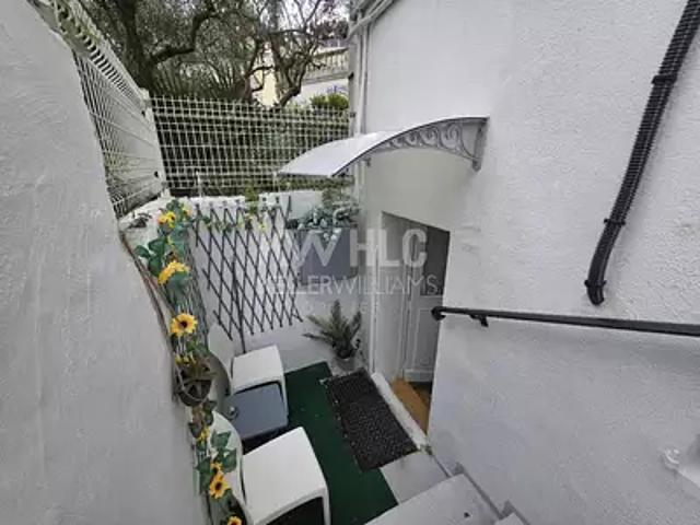 Le Cannet 06110 Achat / Vente appartement 1 pièce t1 terrasse