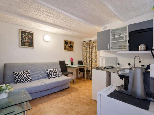 LE CANNET APPARTEMENT 15 M2