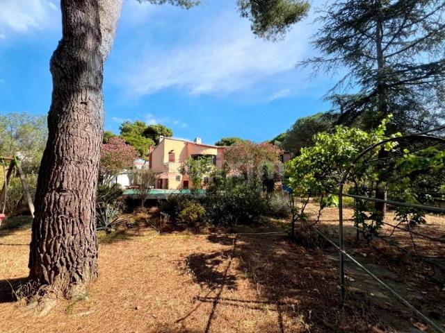 Le Cap d'Agde Maraval: Villa sur 1375m2 de terrain