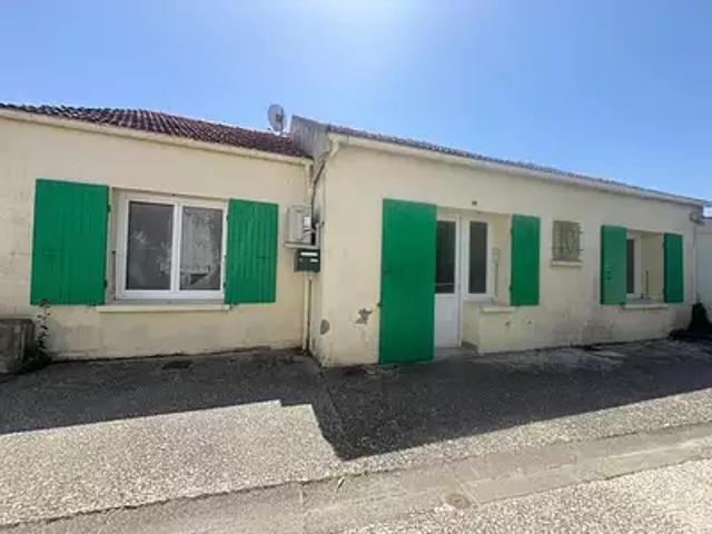 Le Château d'Oléron 17480 Location maison 4 pièces t4 terrasse