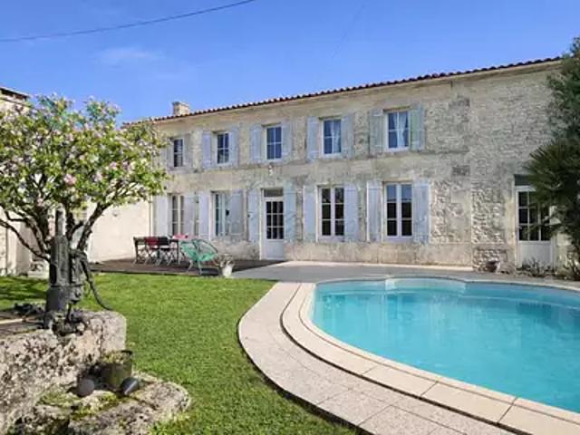 Le Chay 17600 Achat / Vente maison 5 pièces t5 piscine jardin