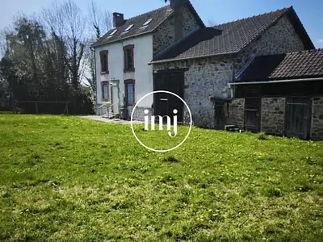 Le Chalard 87500 Achat / Vente maison 6 pièces t6 parking garage