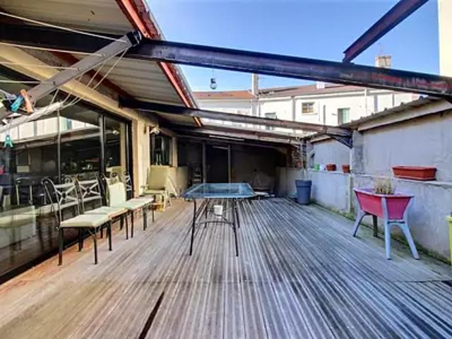 Le Chambon Feugerolles 42500 Achat / Vente appartement 6 pièces t6 au dernier étage terrasse