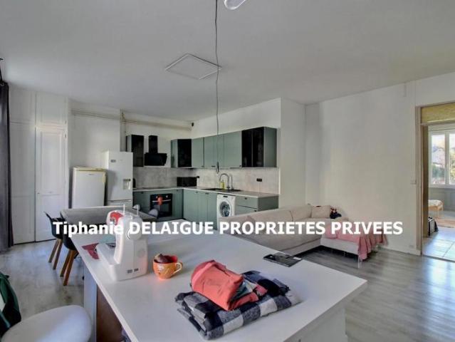 LE CHAMBON FEUGEROLLES 42500 appartement 90m² 3 chambres
