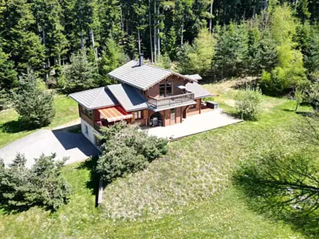 Le Chambon sur Lignon 43400 Achat / Vente maison 6 pièces t6 au dernier étage