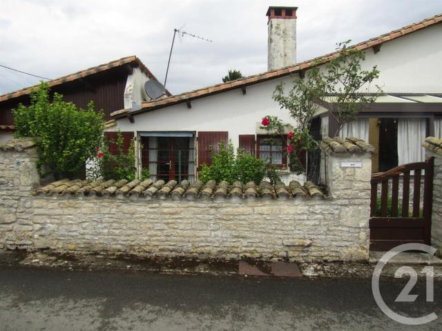 Le charme de l'ancien sur la commune d'ENSIGNE, à proximité. 77m² Ensigné