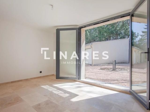 LE CHARRIER Studio de 30m2 Jardinet 13100 AIX EN PROVENCE