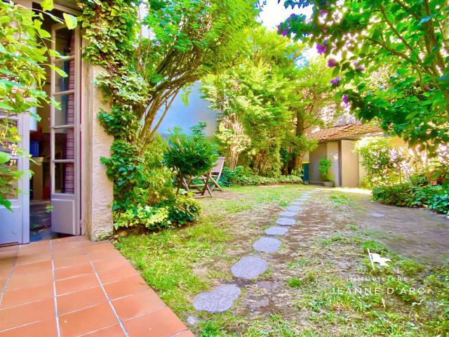 Le Chesnay Limite Versailles Maison 76.58 m² 90.99 m2 au sol 3 Chambres + cabanon