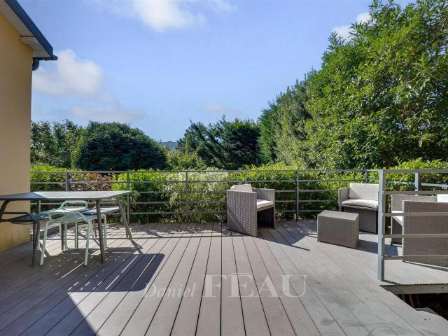 Le Chesnay Plateau Saint Antoine Maison 6 chambres avec ja. 227m² Le chesnay rocquencourt