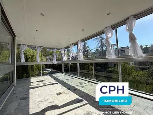 Le Chesnay Rocquencourt 78150 Achat / Vente appartement 4 pièces t4 au dernier étage cave
