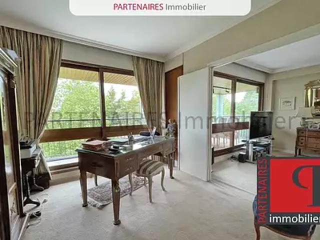 Le Chesnay Rocquencourt 78150 Achat / Vente appartement 5 pièces t5 piscine terrasse