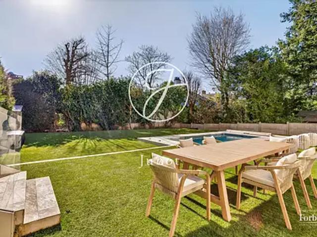 Le Chesnay Rocquencourt 78150 Achat / Vente maison 10 pièces t10 piscine