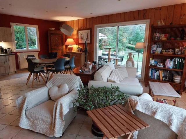 Le confort d'une belle maison ouverte sur l'extérieur
