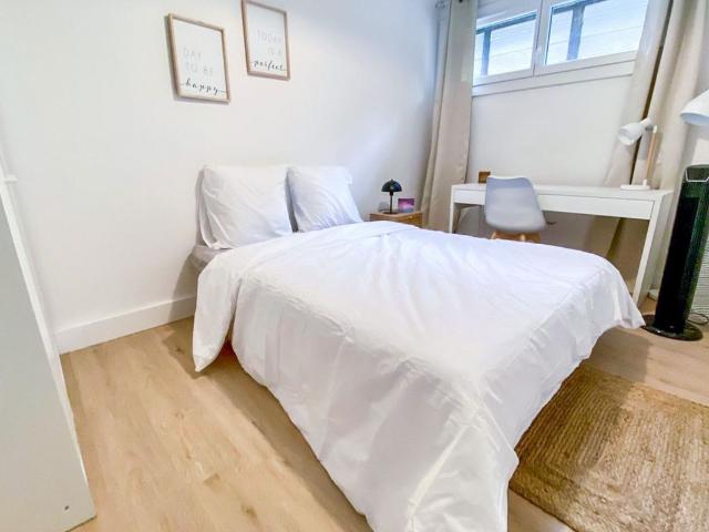 Le Cocon' Pretty duplex 5mn from the Vieux Port, Marseille Amsterdam Apartments for Rent