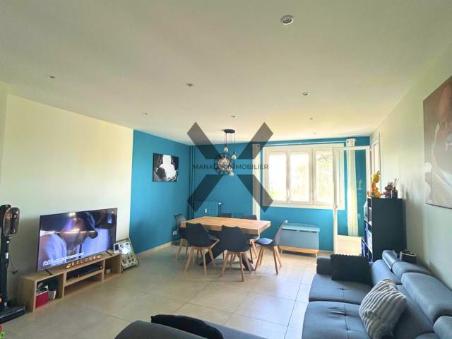LE COTEAU APPARTEMENT 2 CHAMBRES BALCON