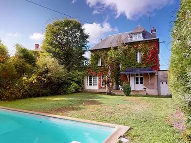 Le Creusot 71200 Achat / Vente maison 9 pièces t9 piscine jardin