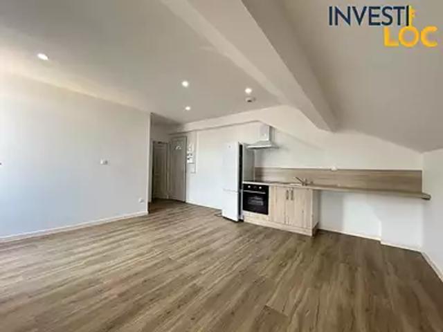 Le Creusot 71200 Location appartement 2 pièces t2 au dernier étage