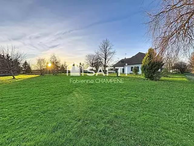 Le Deschaux 39120 Achat / Vente maison 10 pièces t10 parking