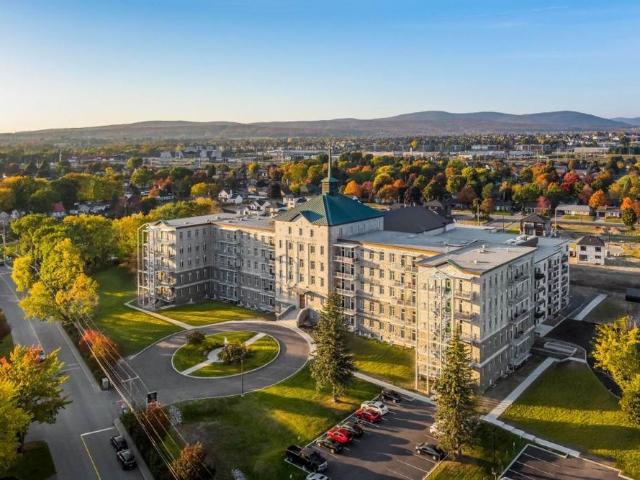 LE DIVIN Condos 3 1/2 à 1448$ Beauport PROMO ! Québec appartement / logement à louer