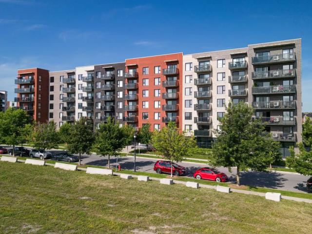 Le DIX65 Boisbriand Apartments
