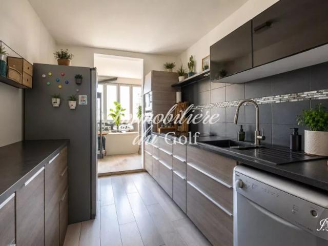 LE DOMINANT Appartement T5 de 102m2 + Loggia 13010
