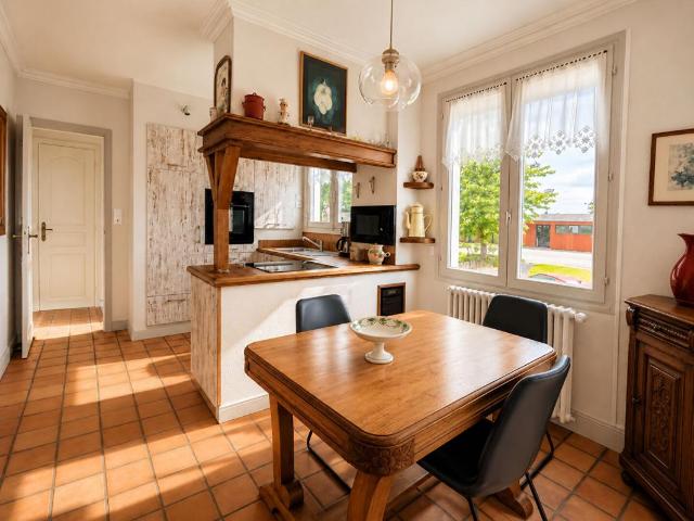 Le Foeil Grande maison, studio, atelier et terrain constructible