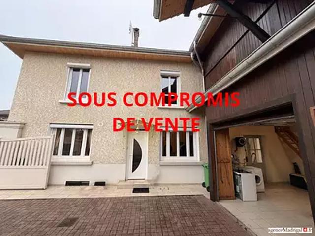 Le Grand Lemps 38690 Achat / Vente maison 4 pièces t4 terrasse parking