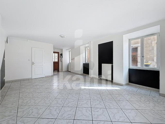 Le Grand Lemps Maison 4 pièces + combles aménageables Idéal famille ou investisseur !