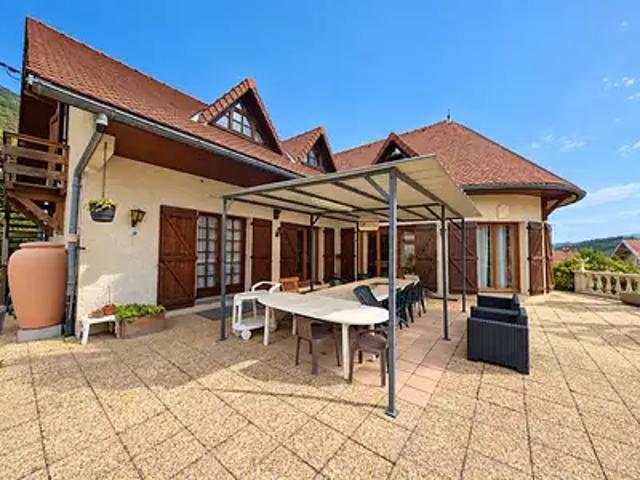 Le Gua 38450 Achat / Vente maison 7 pièces t7 piscine jardin
