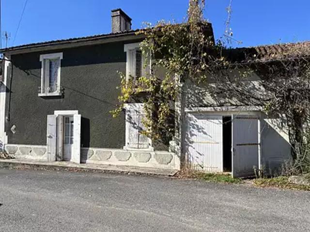 Le Lindois 16310 Achat / Vente maison 4 pièces t4