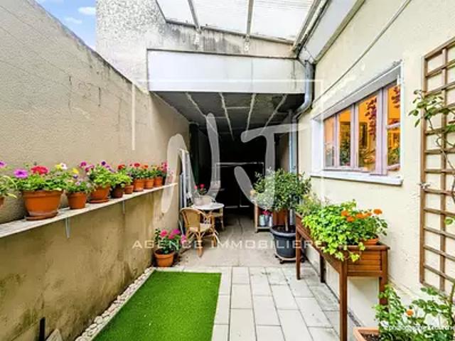 Le Lion d'Angers 49220 Achat / Vente maison 3 pièces t3 au dernier étage