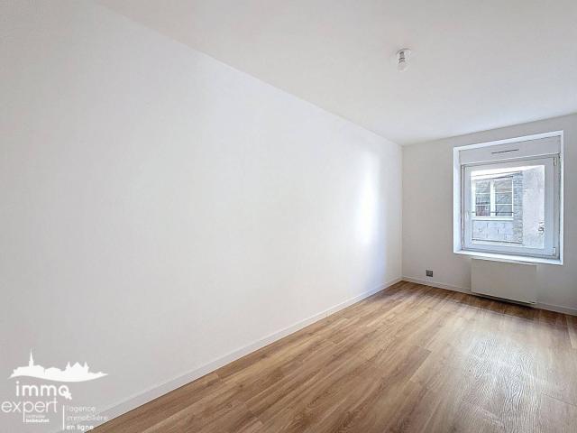 Le Logement Idéal pour vos Études à Mirecourt !