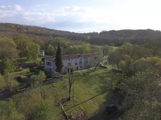 Le Mas d'Azil 09290 Achat / Vente maison 9 pièces t9 cave