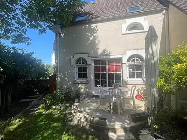 Le Mée sur Seine 77350 Achat / Vente maison 4 pièces t4 au dernier étage cave