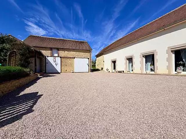 Le Mêle sur Sarthe 61170 Achat / Vente maison 7 pièces t7 terrasse cave
