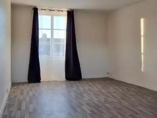 Le Mérévillois 91660 Location appartement 3 pièces t3 au dernier étage