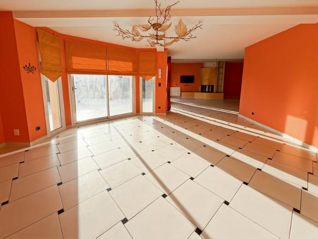 Le Mesnil Esnard Maison 6 pièces 228 m2 Terrain 1331 m2