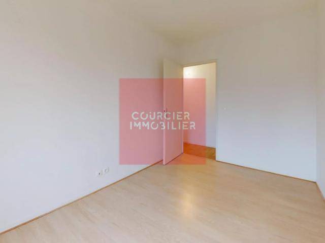 LE MESNIL SAINT DENIS 78 A VENDRE APPARTEMENT DE 60 M²