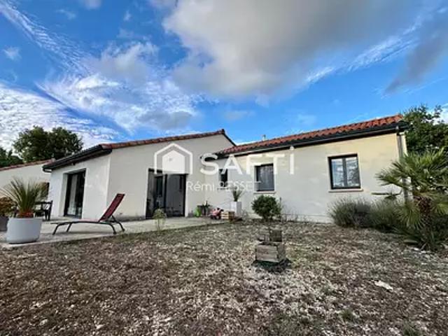 Le Montat 46090 Achat / Vente maison 4 pièces t4 piscine terrasse